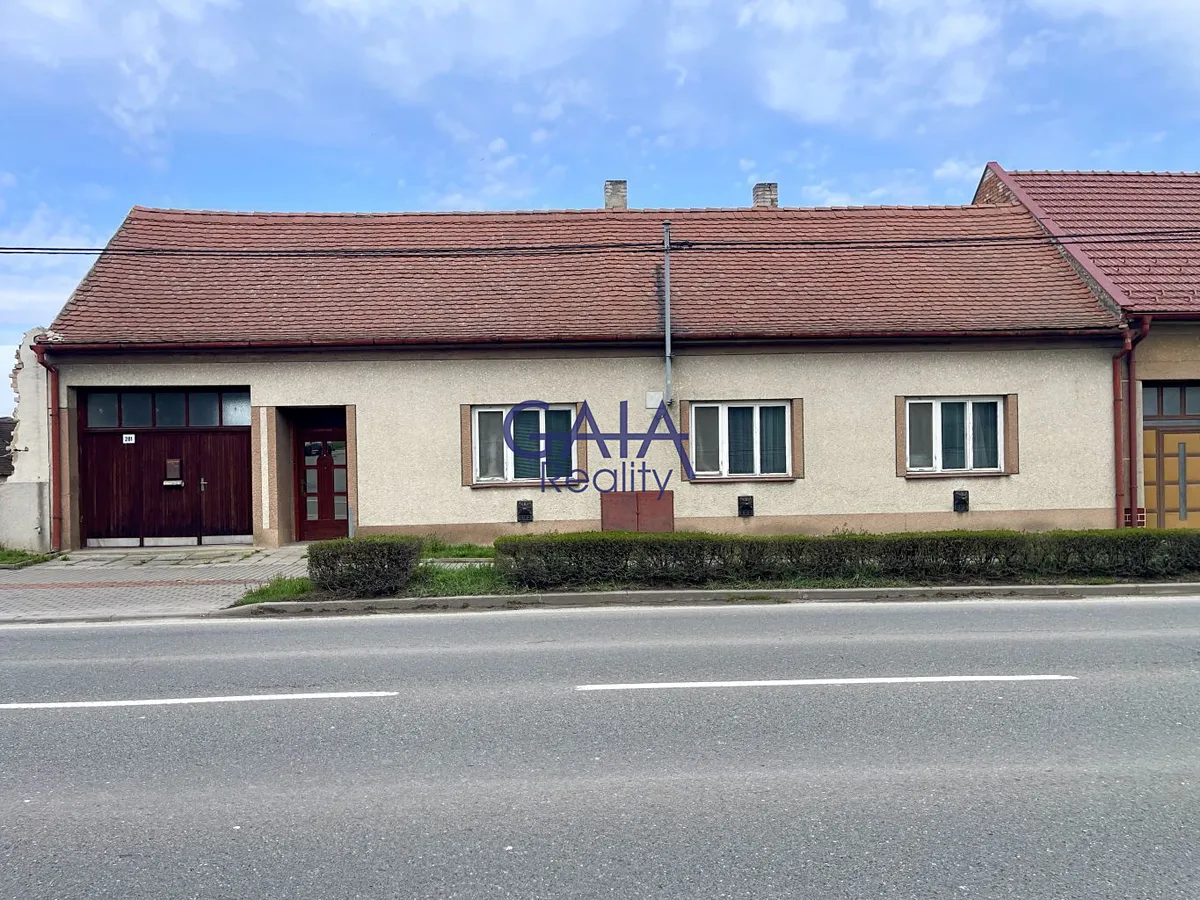 Prodej rodinného domu 94 m², pozemek 1688 m²